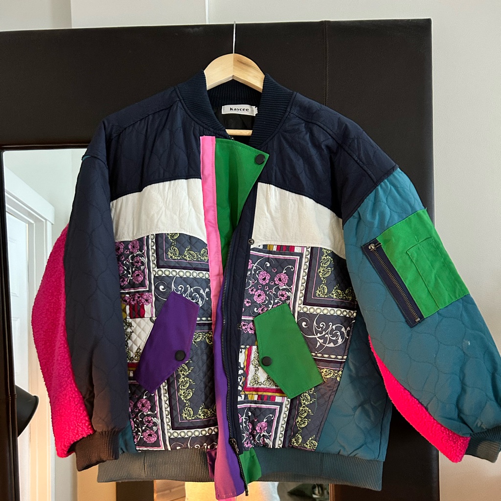 On Trend Women’s Bomber Jacket